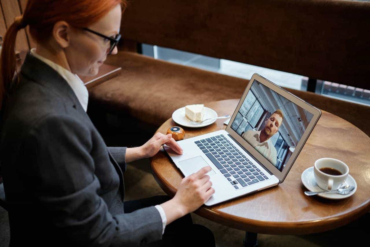 Collaborating Remotely in a Virtual Office